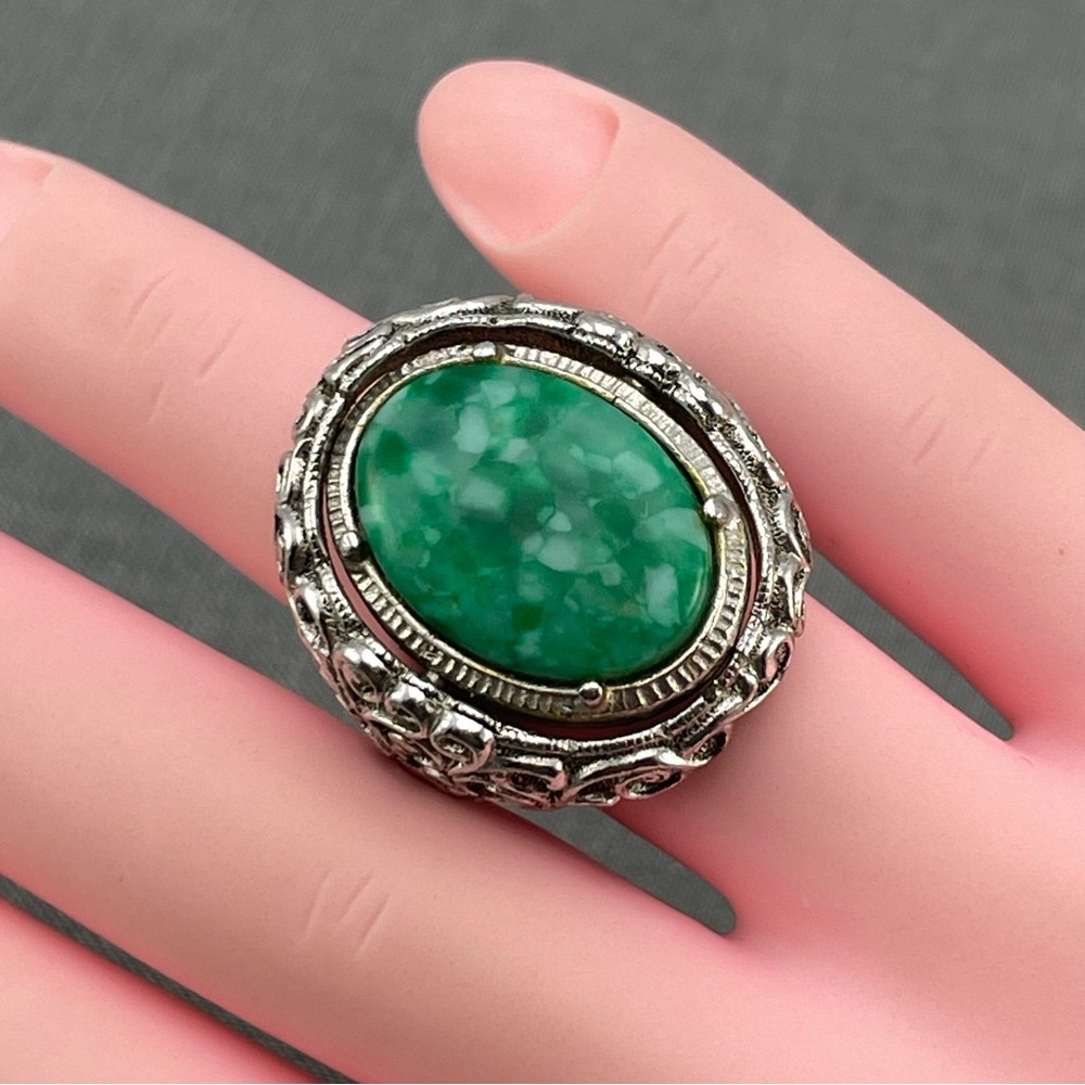 Vintage Sarah Coventry Reversible Peking Glass & Intaglio Cameo Hematite Ring 8 - Picture 1 of 8